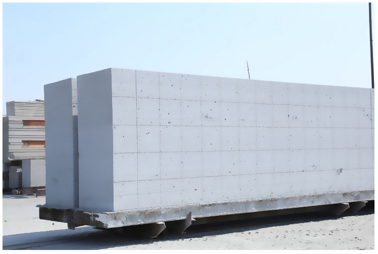 卢龙加气块 加气砌块 轻质砖气孔结构及其影响因素
